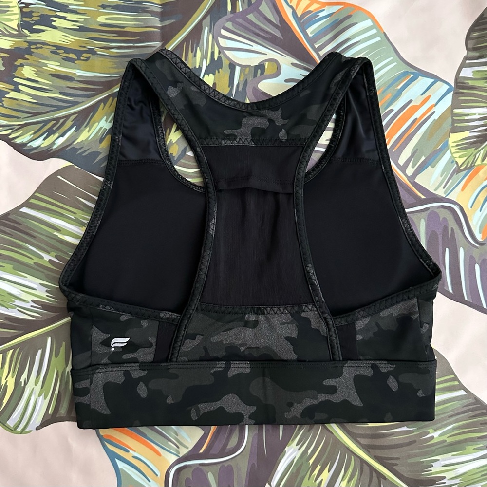 Like new Fabletics sports bra camo